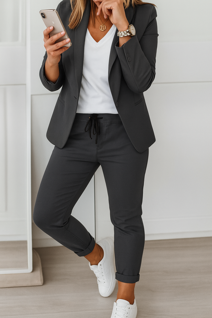 Serenelle™ Suit Set