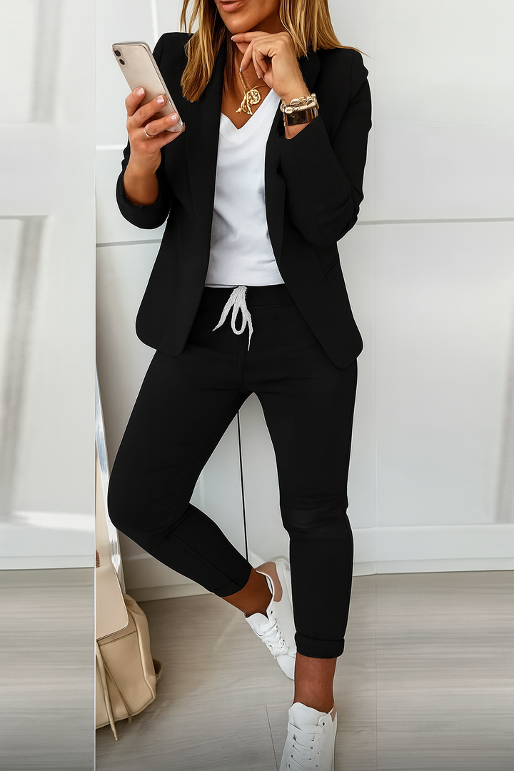 Serenelle™ Suit Set