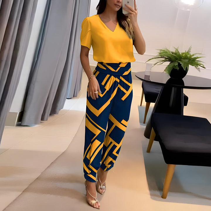 Soleia™ – Cropped Button Shirt & Wide-Leg Pants Set
